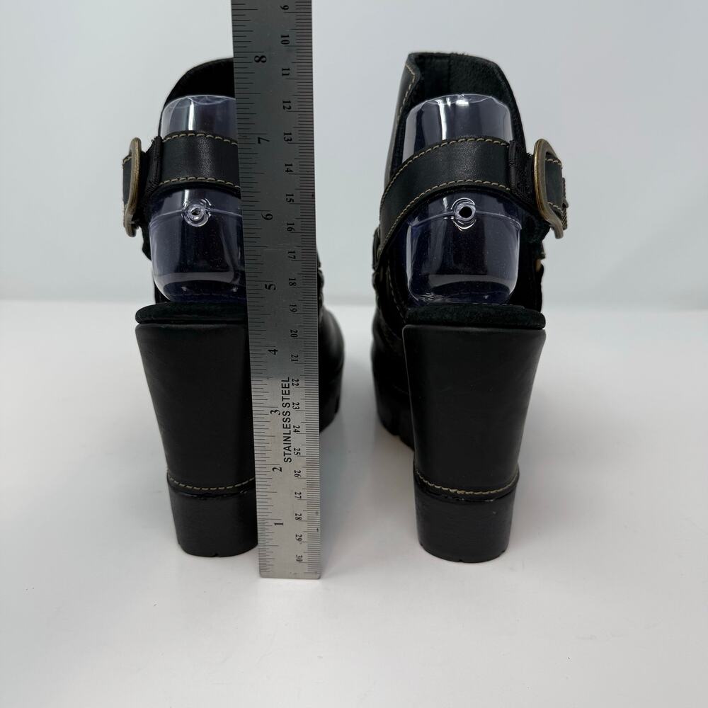 Sbicca Rayanne Wedge Ankle Booties Women's 9M Black Sandals Luxury EUC - Picture 6 of 16